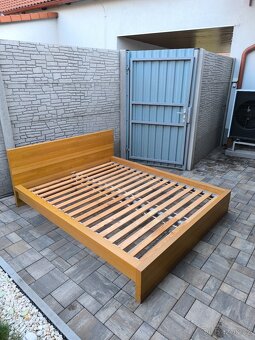Prodám manželskou postelí + Matrací 160cm x 200cm - 14