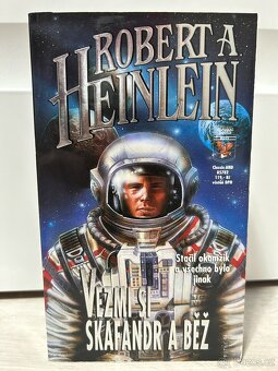 Sci-fi knihy Robert A. Heinlein - 14