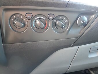 Ford Transit Custom, 310 2,2TDCI 6míst L1H1+klima - 14