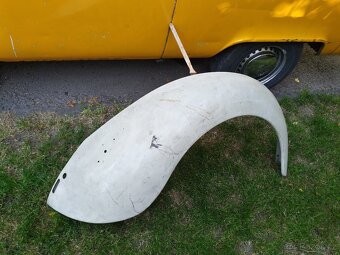 Prodám blatník na VW brouk - 14