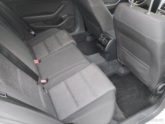 VW PASSAT 2.0TDi 110KW,ČR, M.2018,FULL LED,KAMERA,BEZ ADBLUE - 14