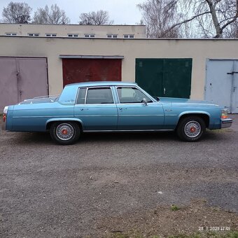 Cadillac sedan deville - 14