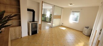 Rodinný dům 3+1, pozemek 837m², Staré Ouholice - 14