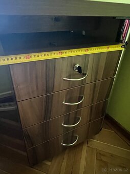 Psací stůl + pojízdný zásuvkový kontejner - 14