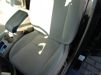 Ford Focus C-max. Pěkný. - 14