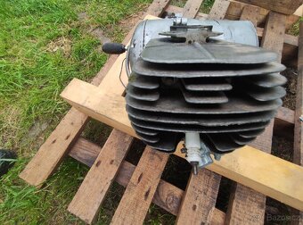 Motor Jawa Mustang Pionýr - 14