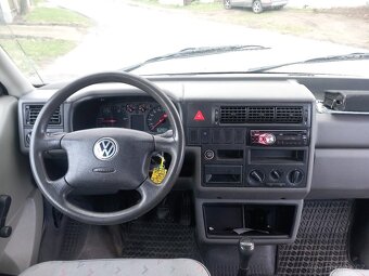 VW Transporter T4 2.5TDI 75KW rv 10/2003 poslední kousek - 14
