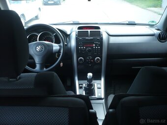 Suzuki  Grand Vitara  1.6 i - 14