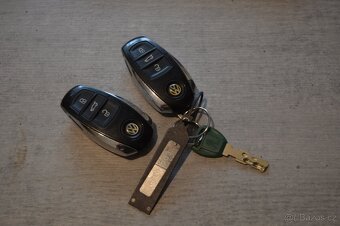 Volkswagen Touareg 3.0TDI ,NAVI ,tažné na 3,5 tuny - 14
