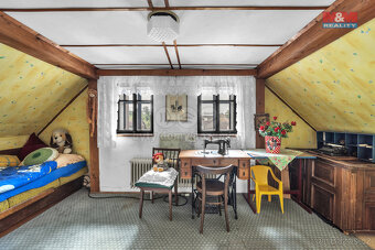 Prodej rodinného domu, 200 m², Třebihošť, Zvičina - 14