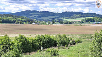 Byt 2+KK, prvotřídní vybavení kuchyně a koupelny, nízké nákl - 14