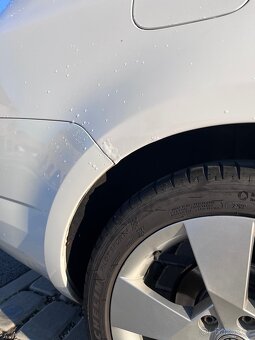Škodu Octavia Combi III, rok 2014, motor 2.0 TDI 110 kW - 14