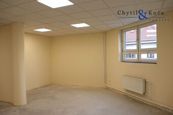 Pronájem obchodních prostor 200 m2 a 60 m2, Čechova, Přerov - 14
