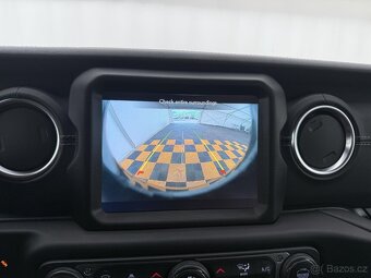 Jeep Wrangler, 200KW AT CZ DPH Overland - 14