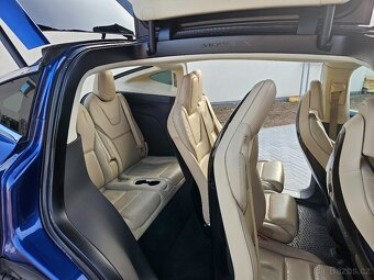 Prodám TESLA X 90D, 7 míst, 9/2016, nabíjení ZDARMA SC01 - 14