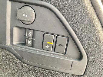 Volkswagen Touareg 3.0TDI BlueMotion, Edition X, serviska - 14