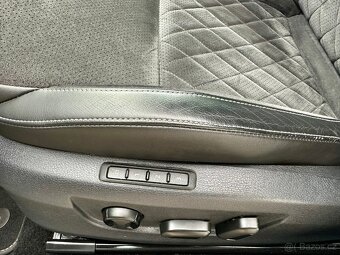 Škoda SUPERB 2.0 TDi SPORTLINE MATRIX VIRTUAL KAMERA TAŽNÉ - 14
