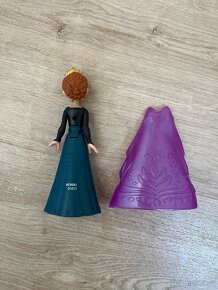 Figurka Elsa a Anna Frozen Ledové království Hasbro. - 14
