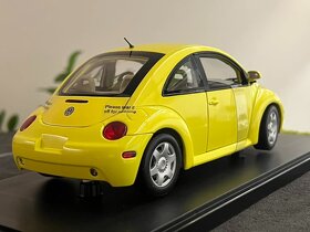 1:19 Volkswagen New Beetle 1998 - Yellow - AUTOart/Gat - 14
