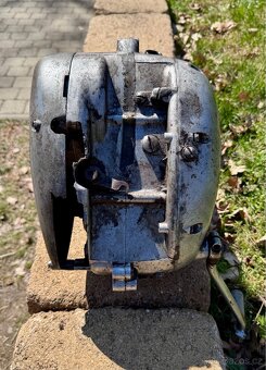 Jawa ČZ 150 352 kývačka - motor - 14