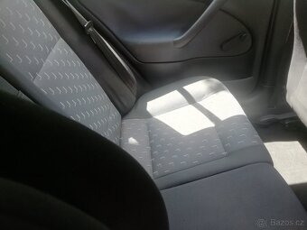 Škoda Octávia combi 1,9 PD 96 kW - 14