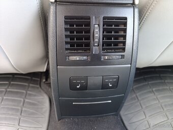 Škoda Octavia 2.0TDI,103kw,DSG - 14