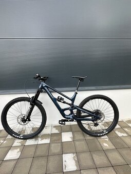 YT Capra Uncaged 12 - 14