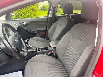 Ford Focus kombi 8/2015 92 kw benzin Nové rozvody - 14