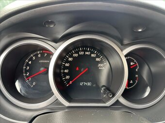 Suzuki Grand Vitara 1.6 78kW 2007 127430km 4x4 TAŽNÉ - 14