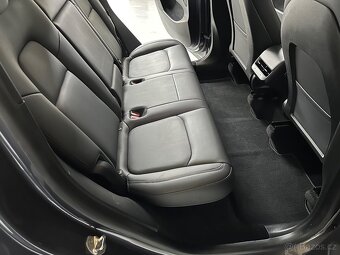 Tesla Model Y Long Range 2021 168 tis. km tažné FSD - 14