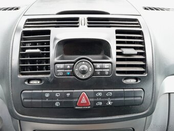 interiér na Mercedes Benz Viano rok 2003 - 2012 jednosedačky - 14