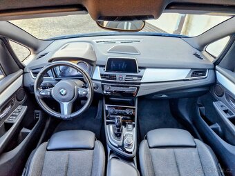 BMW 218i GranTourer M-Sport Koupeno v CZ odpočet DPH - 14