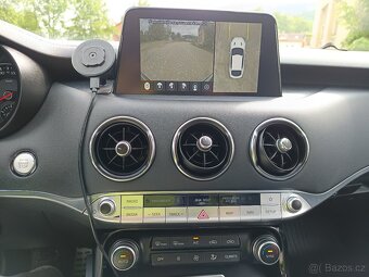 Kia STINGER 3.3i V6 T-Gdi Gpf - 14