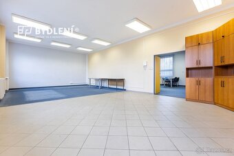 Pronájem komerčního prostoru 153 m, Teplice Modlanská ulice - 14