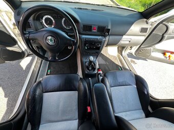 Škoda Octavia 1.8T RS combi - 14