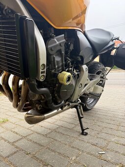 Honda hornet 600 TOP STAV   16xxx KM - 14