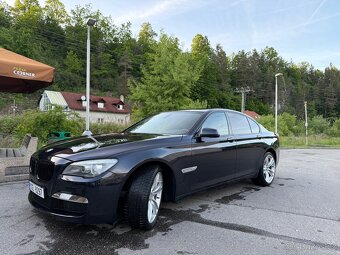 BMW 730 D model F01 M-Paket - 14