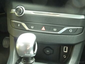 Peugeot 308  SW 1.2 Pure Tech 96KW - 14