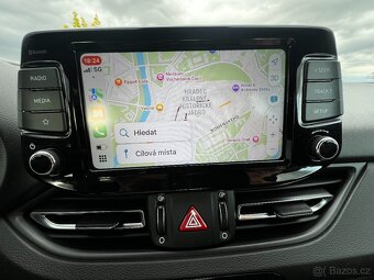 Hyundai i30 COMBI 1,0 T-GDi 88kW SMART LED, NAVI - 14