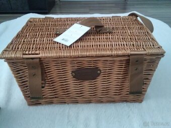 Piknikový koš, Les Jardins de la Comtesse - 14