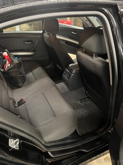 BMW e90 320d facelift - 14