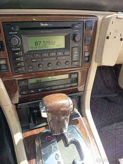Prodám Škoda Superb 2.5 TDI V6 automat - 14