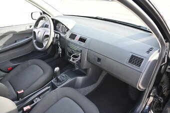 Škoda Fabia 1.9TDI 74KW Ambiente 12/2007 - 14