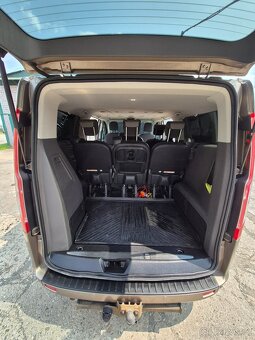 Ford Tourneo Custom - 14