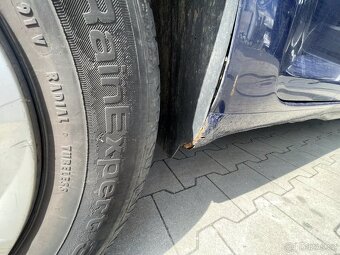 Volkswagen Touran 1T 2.0 TDI 103kW automat, platná TK - 14