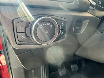 Ford Mondeo Titanium Limited 1.5i 118kW serviska - 14