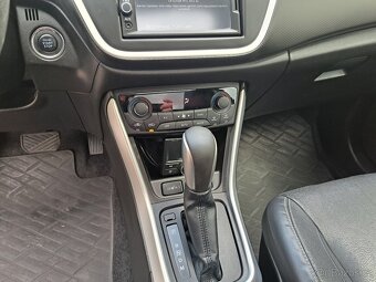 Suzuki SX4 S Cros, 1.4i, jen 79 t. Km, Automat - 14