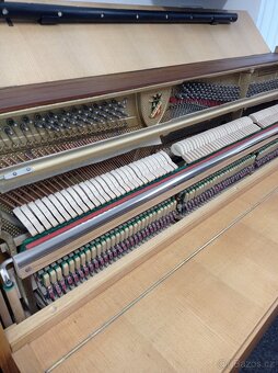 Piano, pianino, klavír Petrof - 14