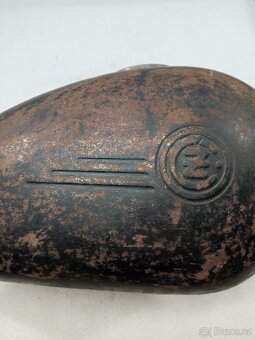 ČZ 125C 150C NÁDRŽ ORIGINÁL - 14