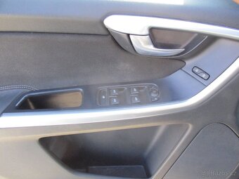 XC60 2,4 AWD Kinetic 133kw Manual bez koroze 2014 odp. DPH - 14
